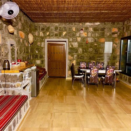 Вилла Jebel Shams Sky Misfah Экстерьер фото